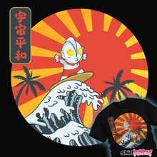Load image into Gallery viewer, Secret_Shirts Ultraman Surfing