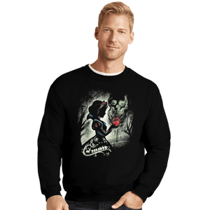 Shirts Crewneck Sweater, Unisex / Small / Black The Poisoned Apple