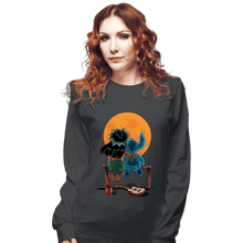 Load image into Gallery viewer, Daily_Deal_Shirts Long Sleeve Shirts, Unisex / Small / Charcoal Alien And Girl Gazing At The Moon