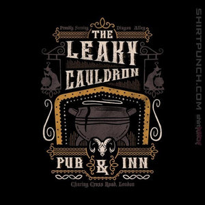 Shirts Magnets / 3"x3" / Black The Leaky Cauldron