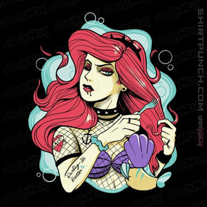 Daily_Deal_Shirts Magnets / 3"x3" / Black Down Where It's Wetter