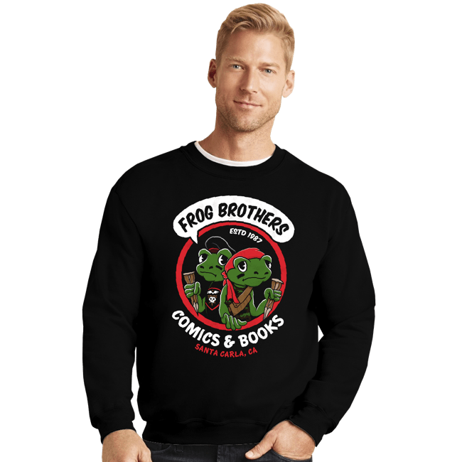 Shirts Crewneck Sweater, Unisex / Small / Black Frog Brothers Comics