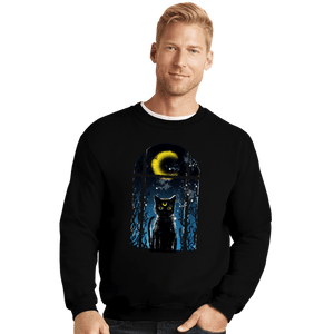 Shirts Crewneck Sweater, Unisex / Small / Black Moon Visitor