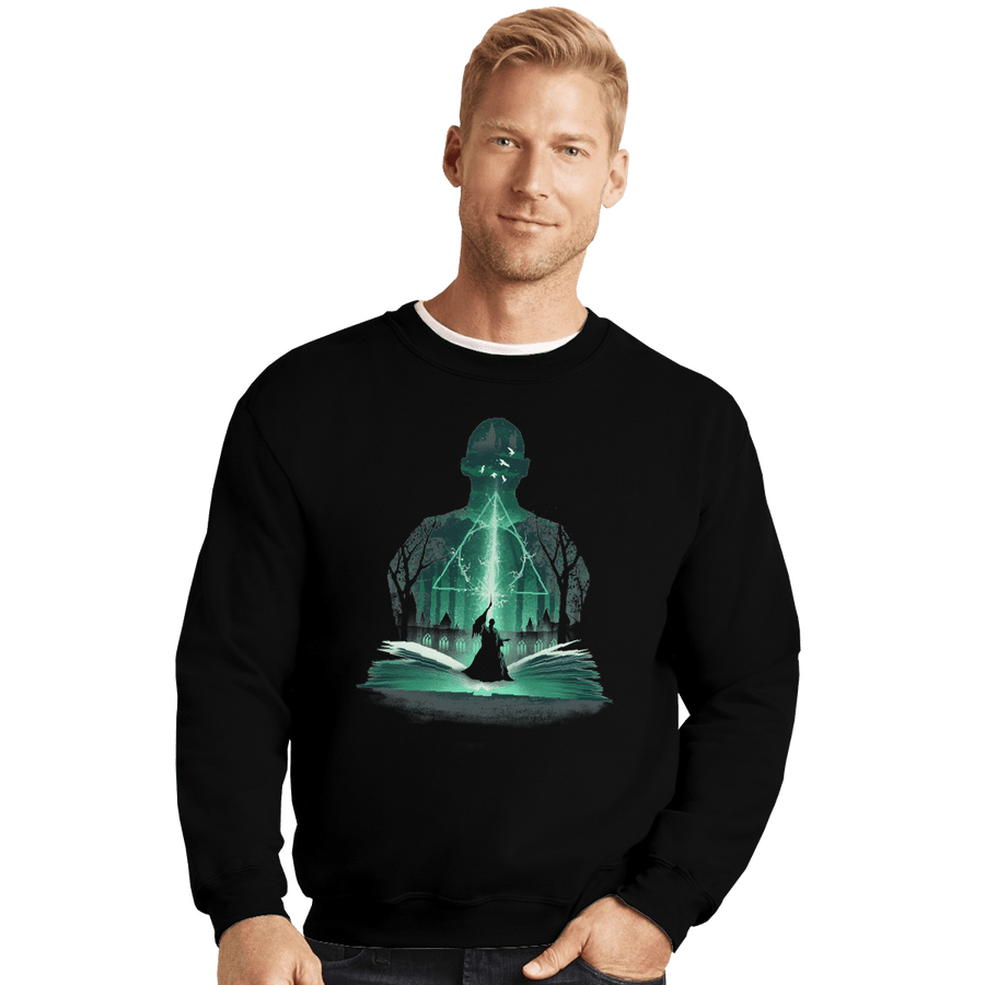 Shirts Crewneck Sweater, Unisex / Small / Black The 7th Book Of Magic