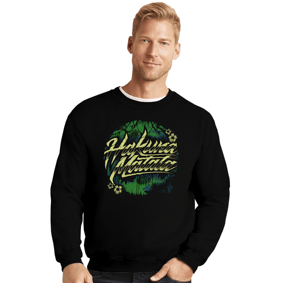 Shirts Crewneck Sweater, Unisex / Small / Black It Means No Worries