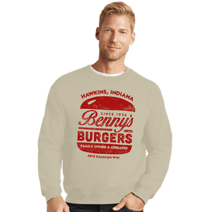 Shirts Crewneck Sweater, Unisex / Small / Sand Benny's Burgers