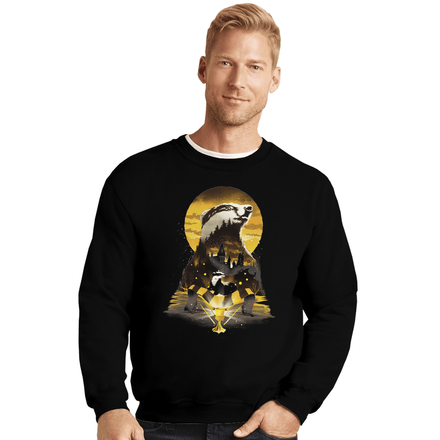 Shirts Crewneck Sweater, Unisex / Small / Black House Of Hufflepuff