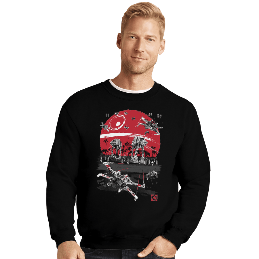 Shirts Crewneck Sweater, Unisex / Small / Black Battle on the beach