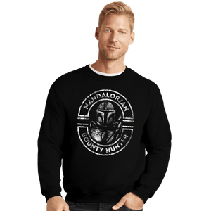 Shirts Crewneck Sweater, Unisex / Small / Black Mandalorian Bounty Hunter