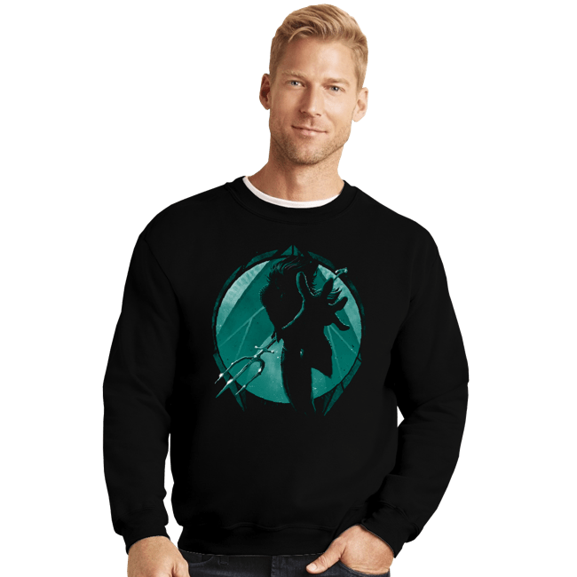 Shirts Crewneck Sweater, Unisex / Small / Black King Of The Seas
