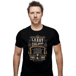 Shirts Fitted Shirts, Mens / Small / Black The Leaky Cauldron