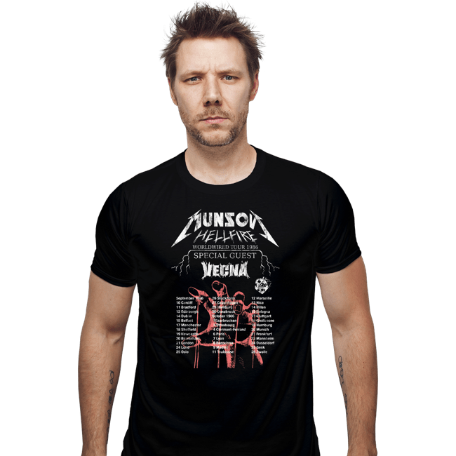Shirts Fitted Shirts, Mens / Small / Black Munson World Tour