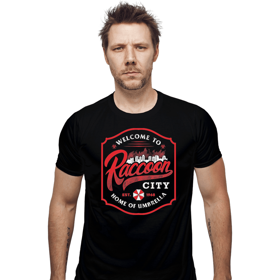 Shirts Fitted Shirts, Mens / Small / Black Raccoon City