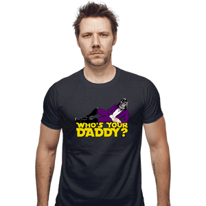 Daily_Deal_Shirts Fitted Shirts, Mens / Small / Dark Heather Who's Your Daddy