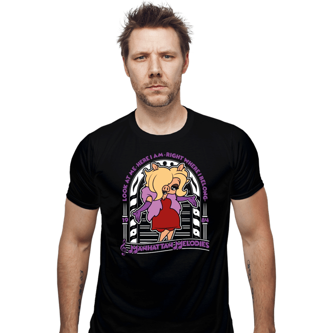 Shirts Fitted Shirts, Mens / Small / Black Miss Piggy Melodies