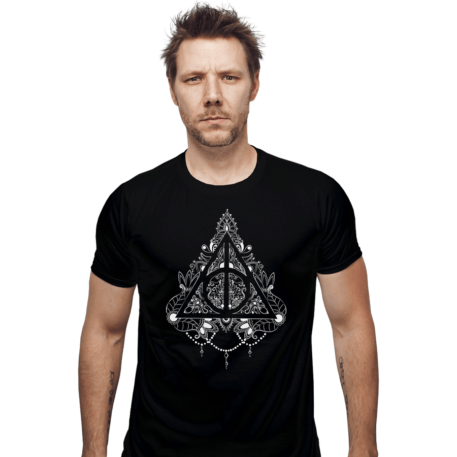 Shirts Fitted Shirts, Mens / Small / Black Hallows Tattoo