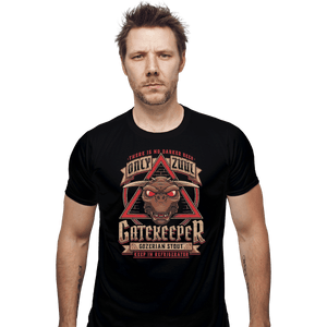 Shirts Fitted Shirts, Mens / Small / Black Gatekeeper