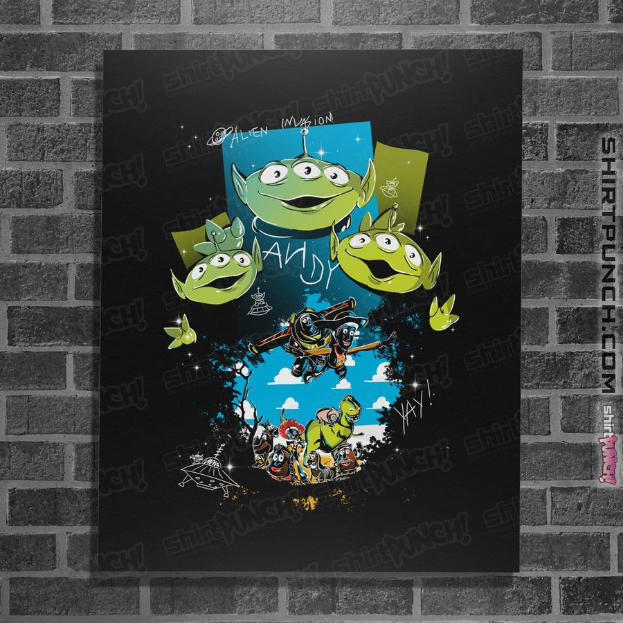 Shirts Posters / 4"x6" / Black Alien Invasion