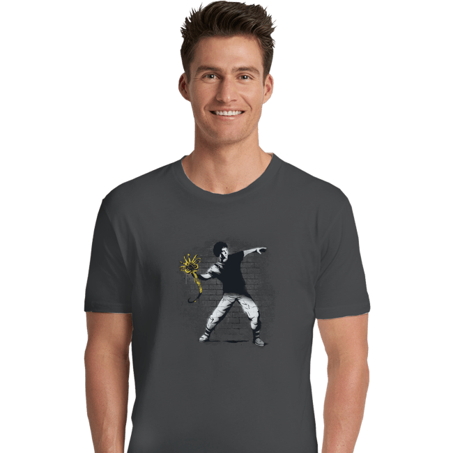 Secret_Shirts Premium Shirts, Unisex / Small / Charcoal Alien Thrower