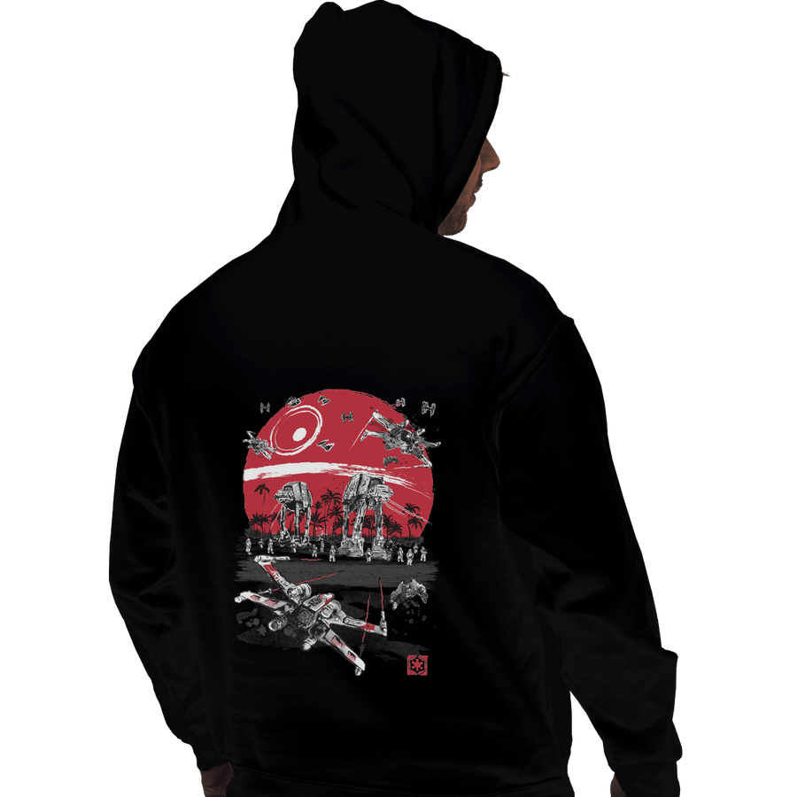 Shirts Pullover Hoodies, Unisex / Small / Black Battle on the beach