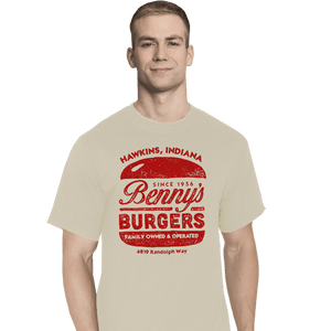 Shirts T-Shirts, Tall / Large / White Benny's Burgers