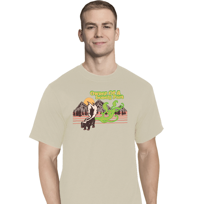 Daily_Deal_Shirts T-Shirts, Tall / Large / White Lonely Skunk