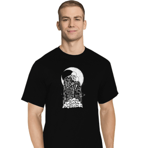 Shirts T-Shirts, Tall / Large / Black The Kiss Of Death
