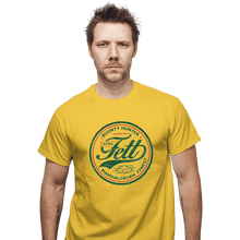 Load image into Gallery viewer, Shirts T-Shirts, Unisex / Small / Daisy Fett
