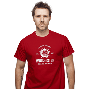 Shirts T-Shirts, Unisex / Small / Red Winchester Hunting Business