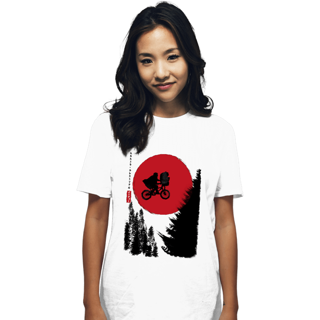 Daily_Deal_Shirts T-Shirts, Unisex / Small / White The Extra-Terrestrial in Japan