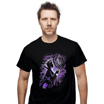 Shirts T-Shirts, Unisex / Small / Black Queen's Black Magic