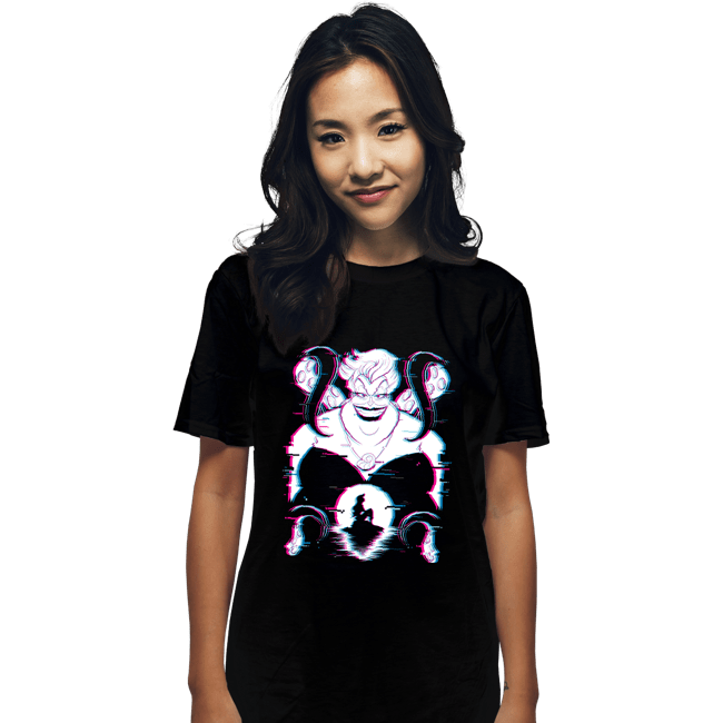 Daily_Deal_Shirts T-Shirts, Unisex / Small / Black Glitched Ursula