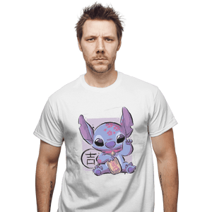 Shirts T-Shirts, Unisex / Small / White Maneki Stitch