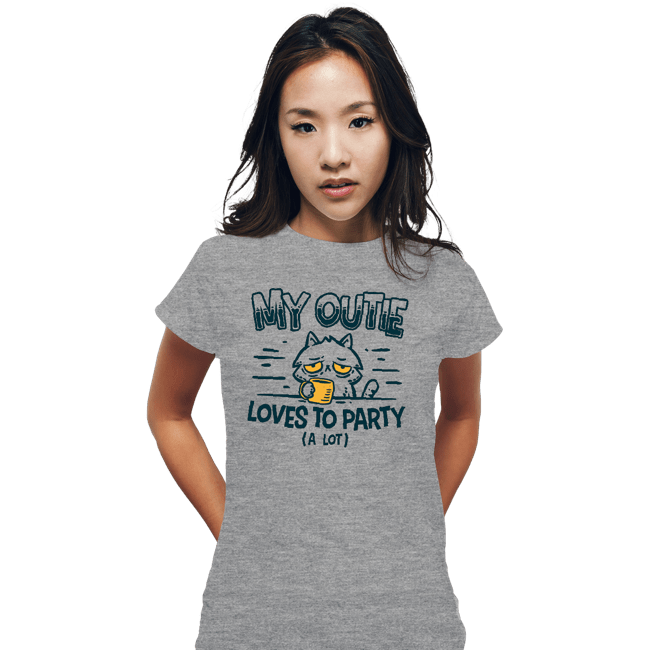 Daily_Deal_Shirts Fitted Shirts, Woman / Small / Sports Grey Outie Loves To Party