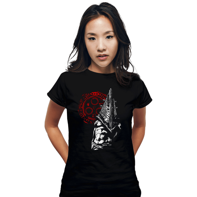 Shirts Fitted Shirts, Woman / Small / Black Silent Pyramid Head