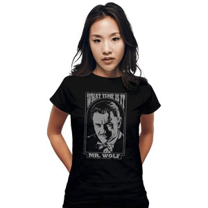 Shirts Fitted Shirts, Woman / Small / Black The Wolf