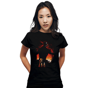 Shirts Fitted Shirts, Woman / Small / Black Colossal Titan