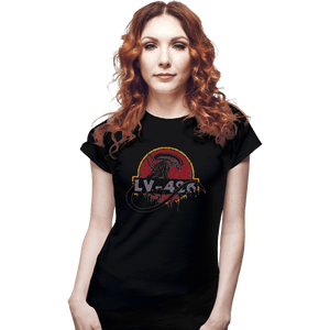 Shirts Fitted Shirts, Woman / Small / Black LV-426