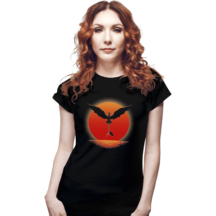 Shirts Fitted Shirts, Woman / Small / Black Dragon on Sunset