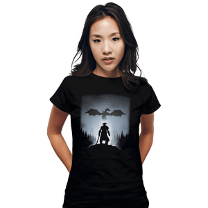 Shirts Fitted Shirts, Woman / Small / Black Skyrim Dragon Hunting