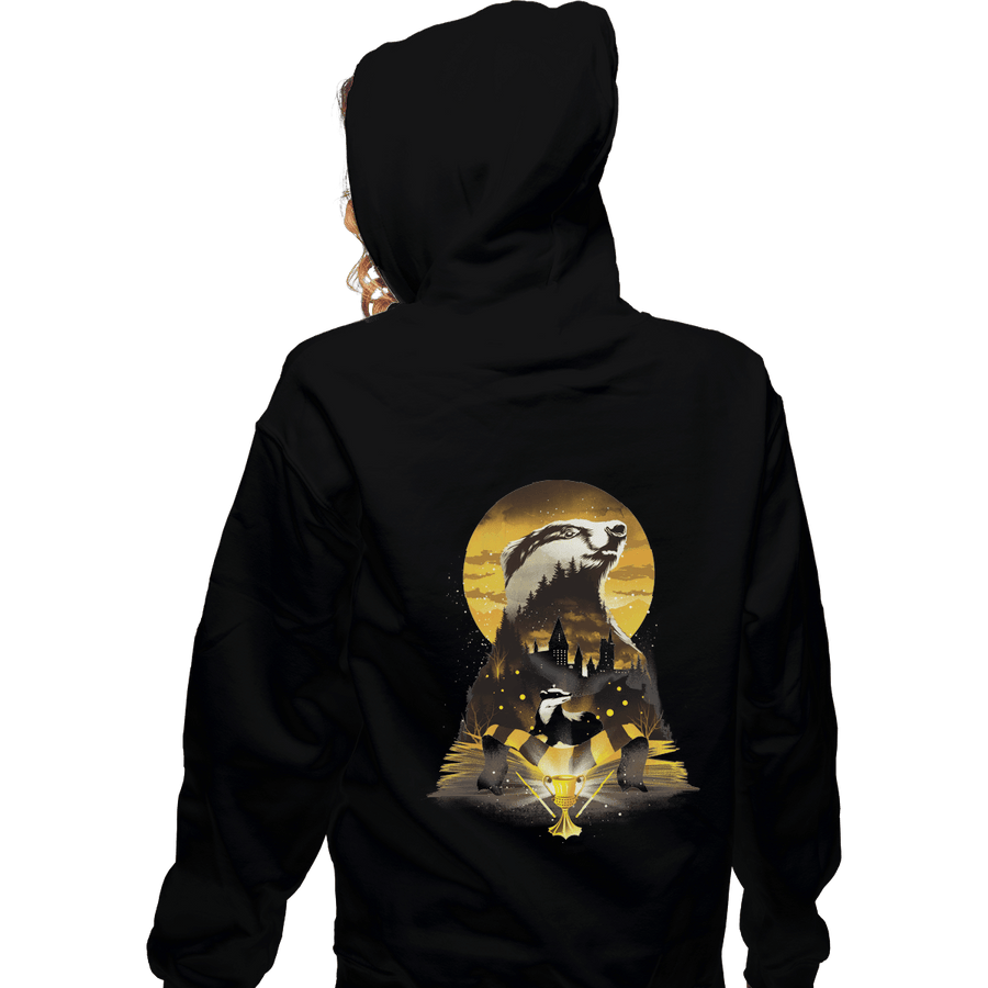 Shirts Pullover Hoodies, Unisex / Small / Black House Of Hufflepuff